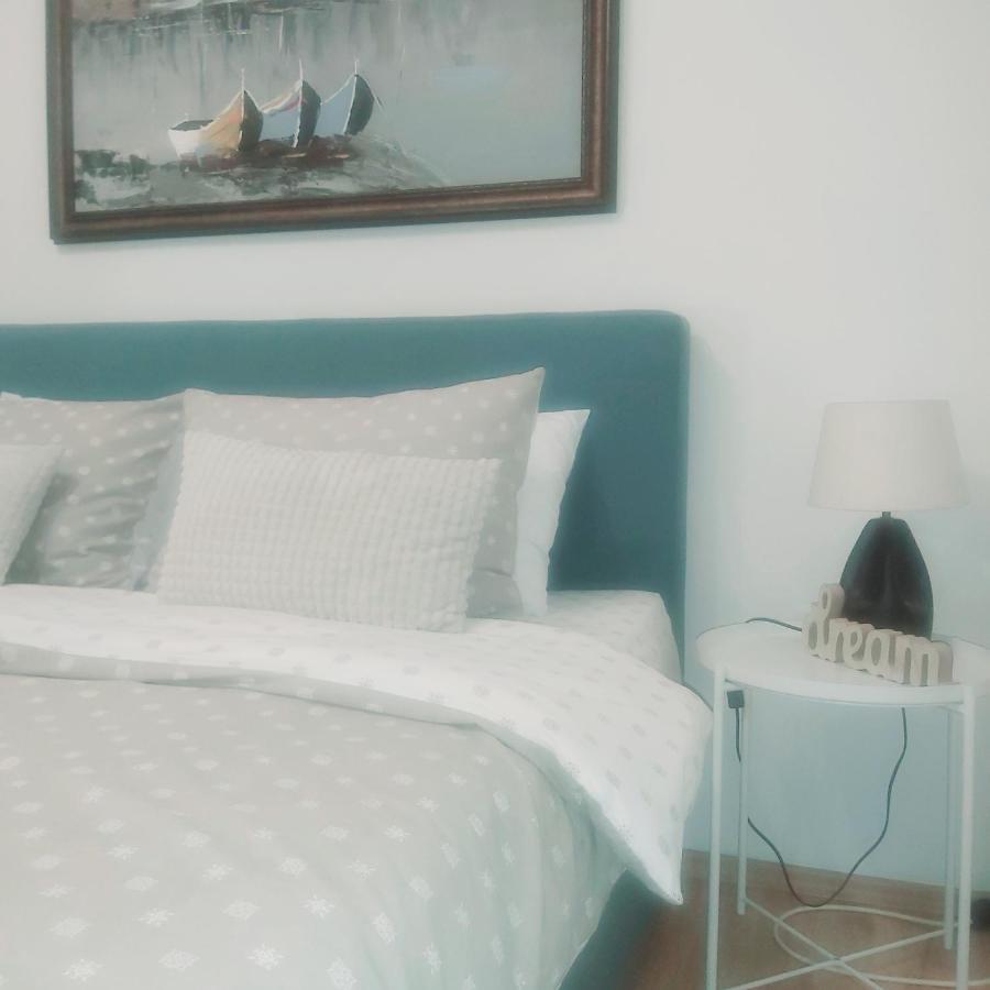 Saint Nicholas Varna Lovely 2 Bedroom Apartment With Sunny Garden Bagian luar foto